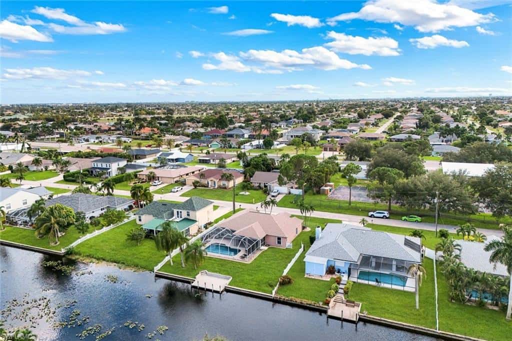 615 39th Ter, Cape Coral, photo 34