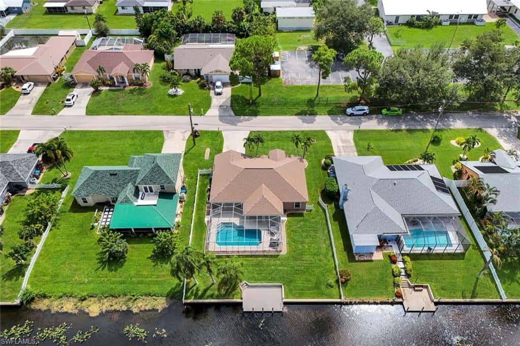 615 39th Ter, Cape Coral, photo 33