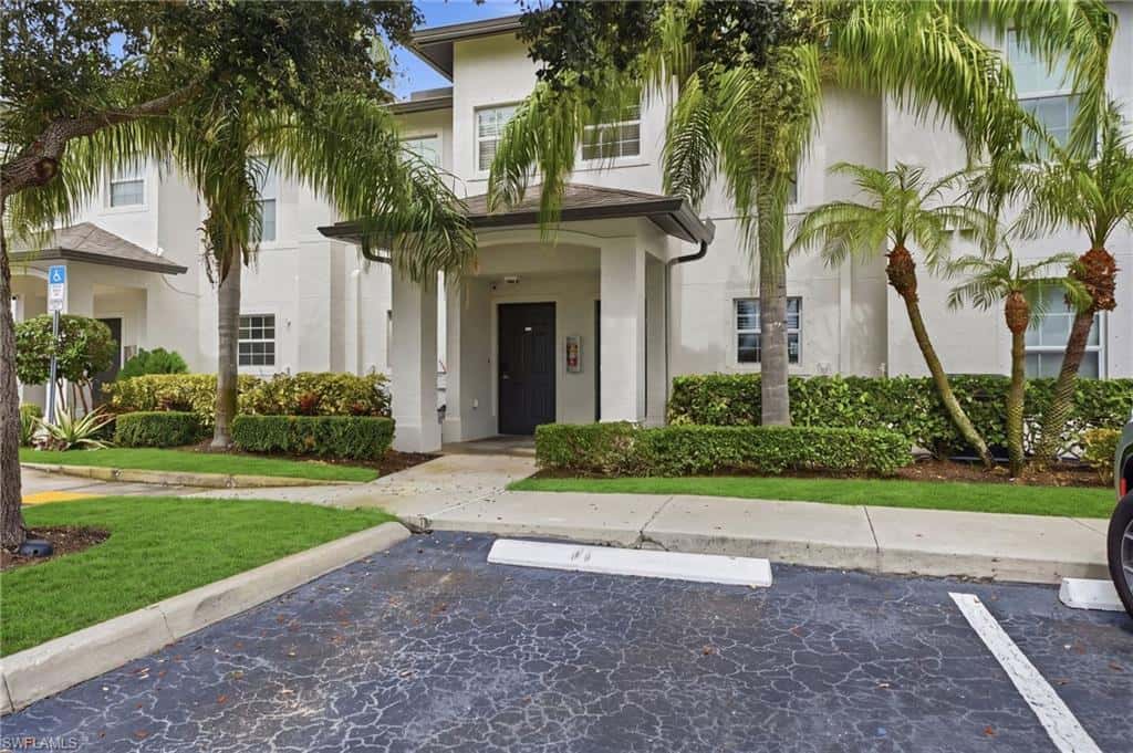 9097 Gervais Cir #1808, Naples, photo 23