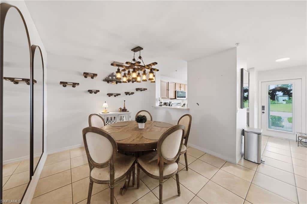 9097 Gervais Cir #1808, Naples, photo 8