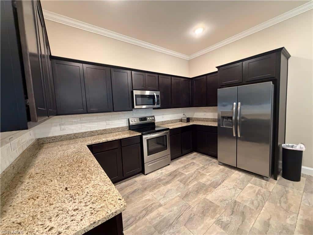 1431 Embers Ter, Cape Coral, photo 12