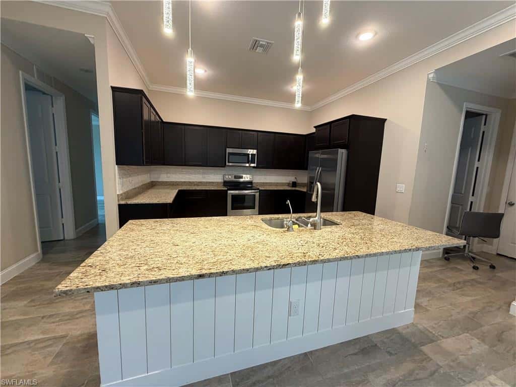 1431 Embers Ter, Cape Coral, photo 11