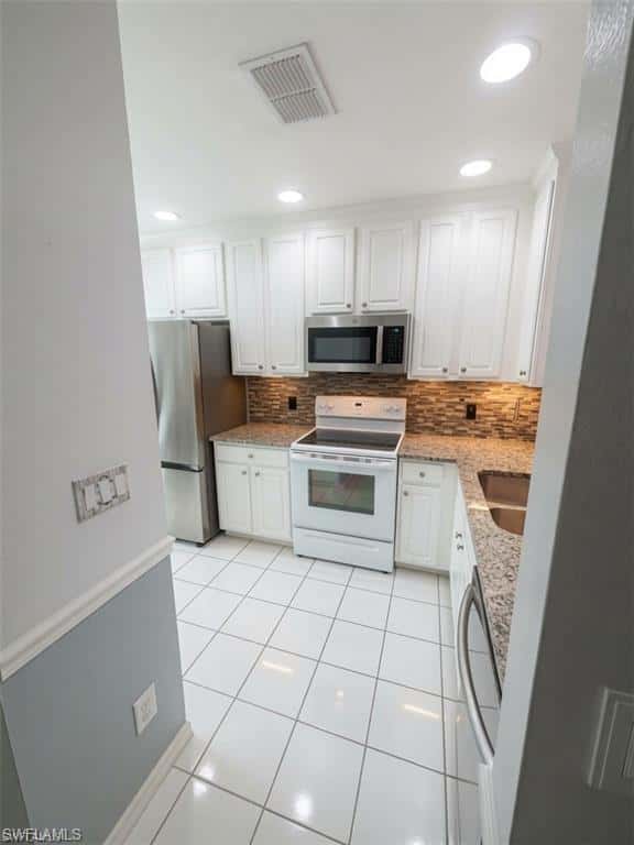 7715 Woodbrook Cir #3402, Naples, photo 14