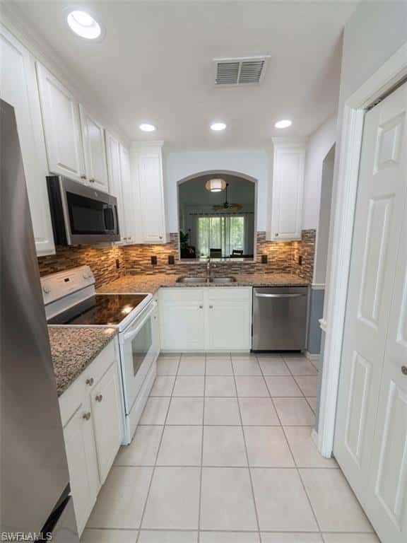 7715 Woodbrook Cir #3402, Naples, photo 15