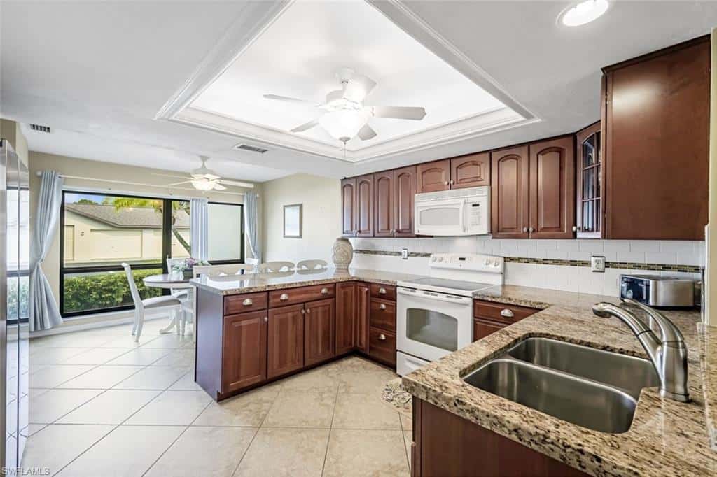 205 Deerwood Cir #103, Naples, photo 7