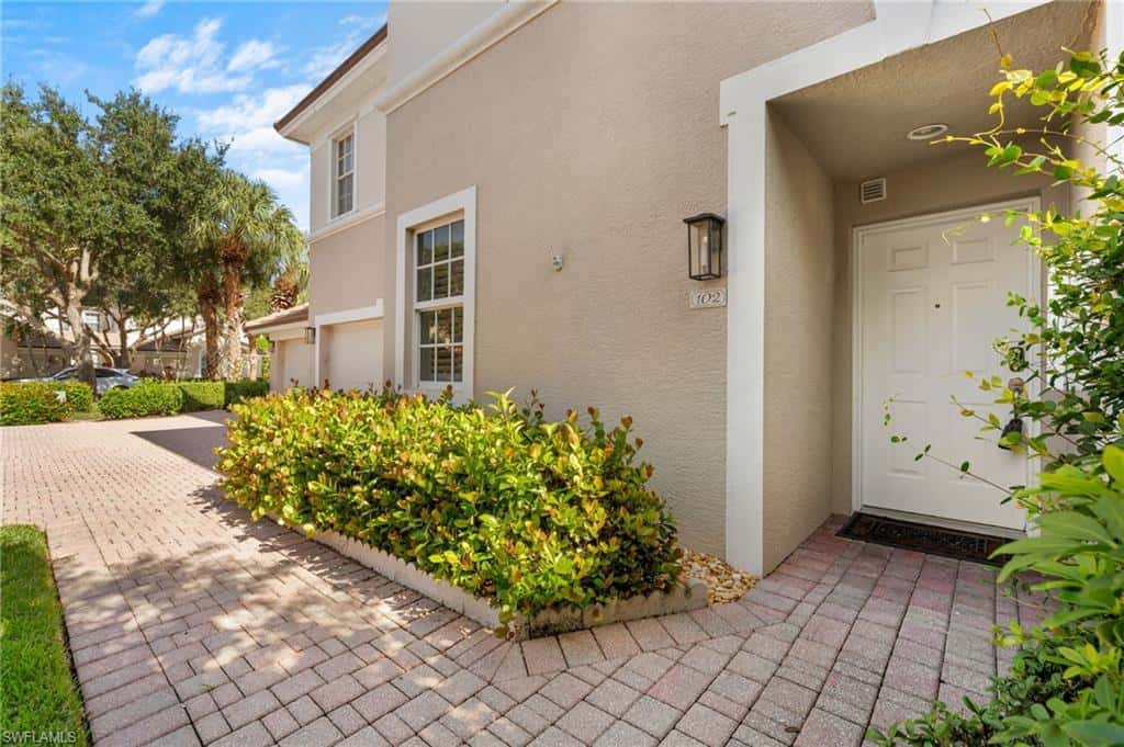 10015 Valiant Ct #102, Miromar Lakes, photo 4