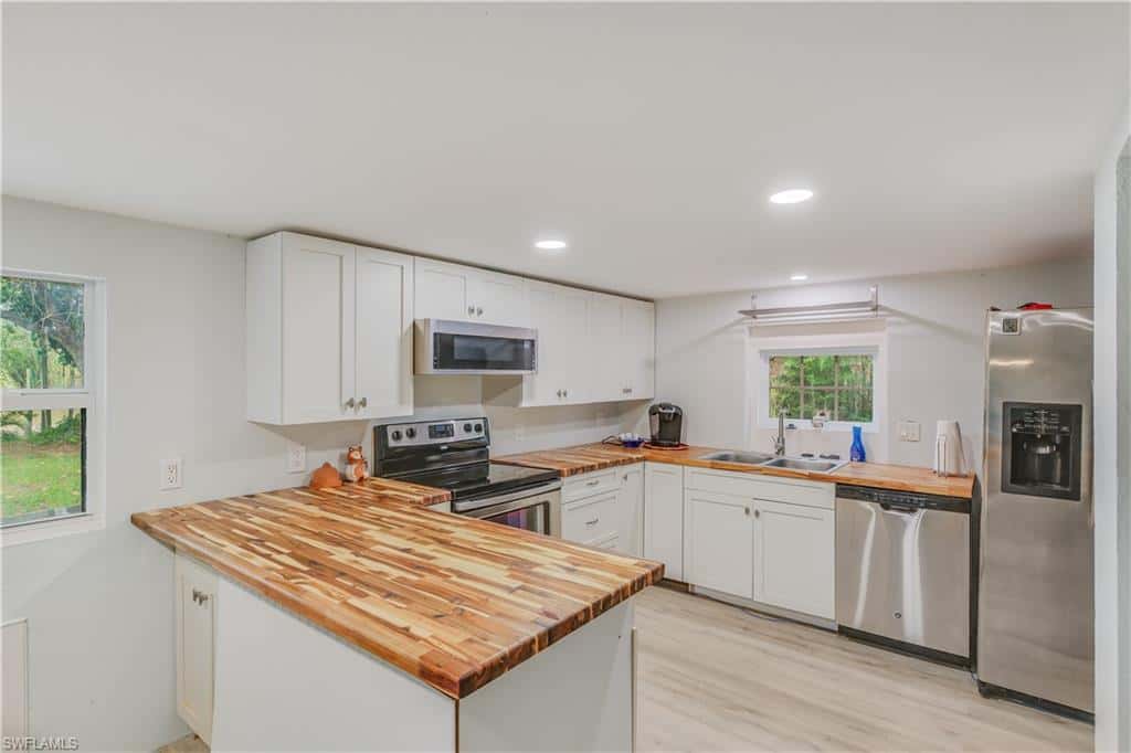 10871 Shirley Ln, North Fort Myers, photo 15