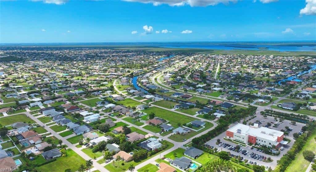 2501 23rd Pl, Cape Coral, photo 44