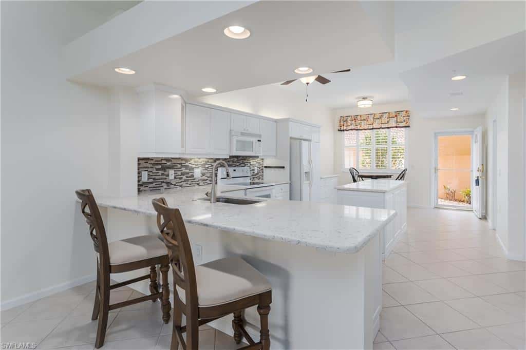 6830 Beach Resort Dr #9, Naples, photo 9