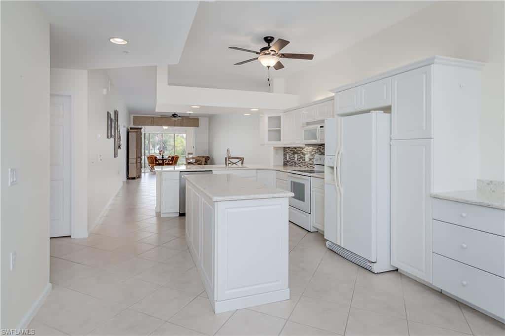 6830 Beach Resort Dr #9, Naples, photo 10