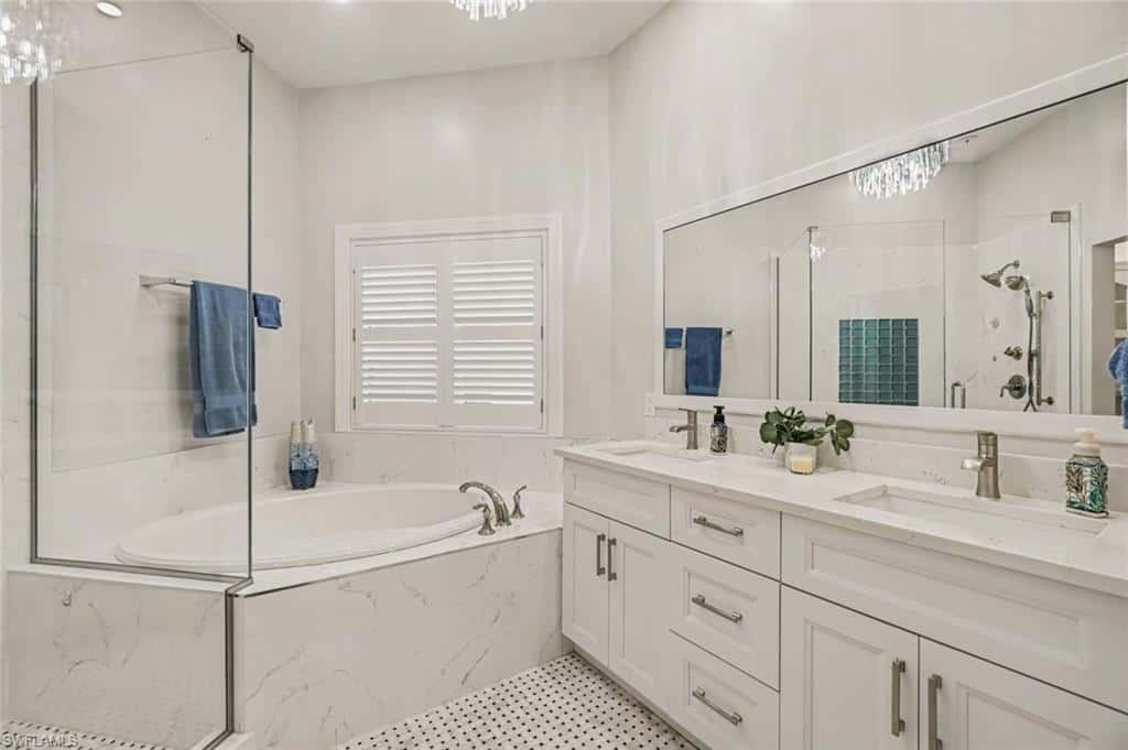 579 Park Shore Dr #i1, Naples, photo 22