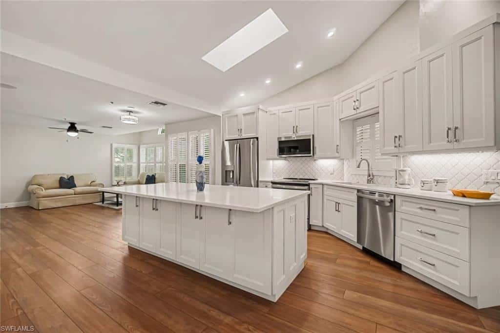 579 Park Shore Dr #i1, Naples, photo 10