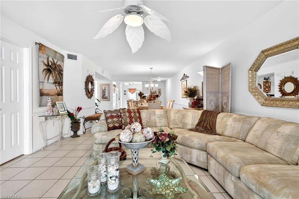 15395 Cedarwood Ln #104, Naples, photo 13