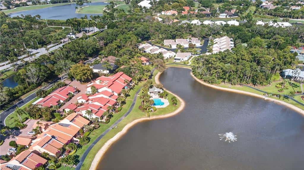 15395 Cedarwood Ln #104, Naples, photo 43