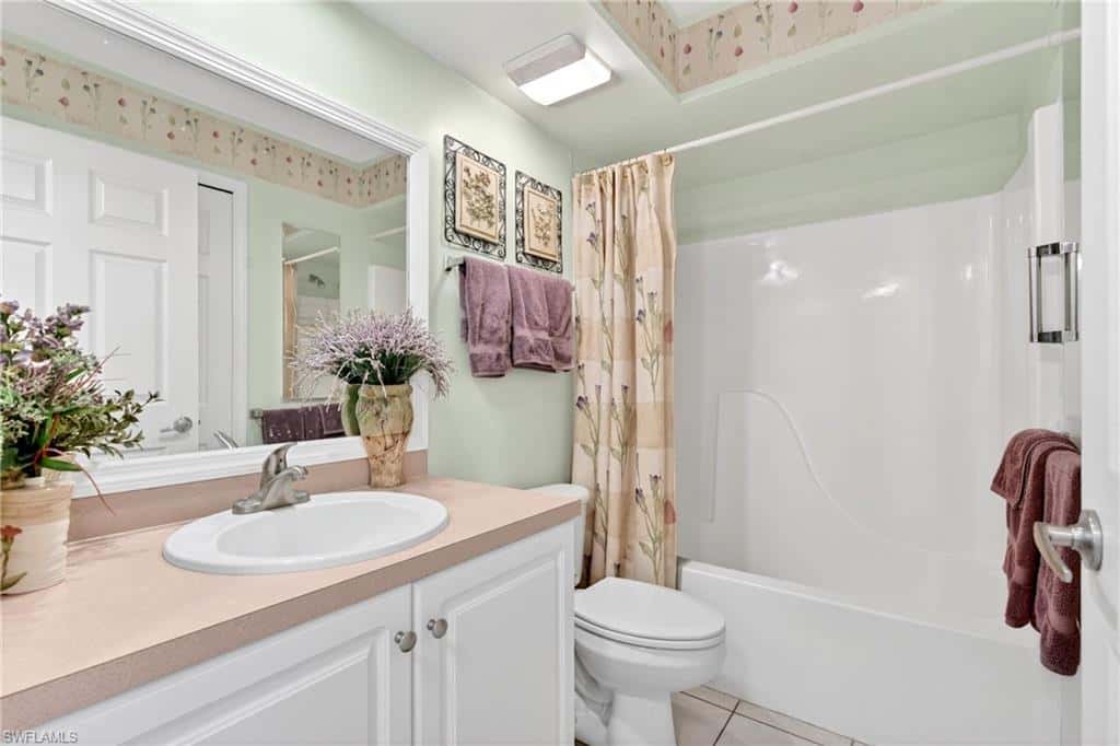 15395 Cedarwood Ln #104, Naples, photo 32