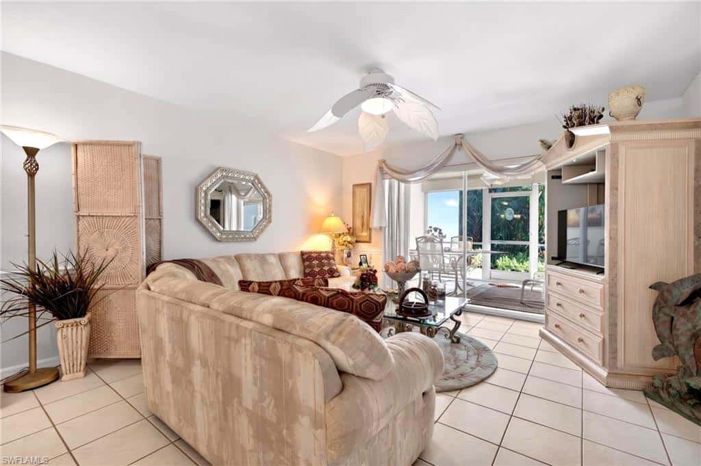 15395 Cedarwood Ln #104, Naples, photo 11