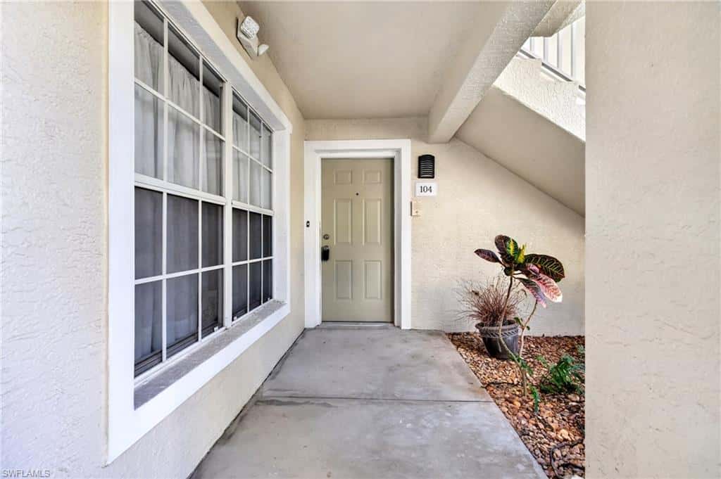 15395 Cedarwood Ln #104, Naples, photo 4