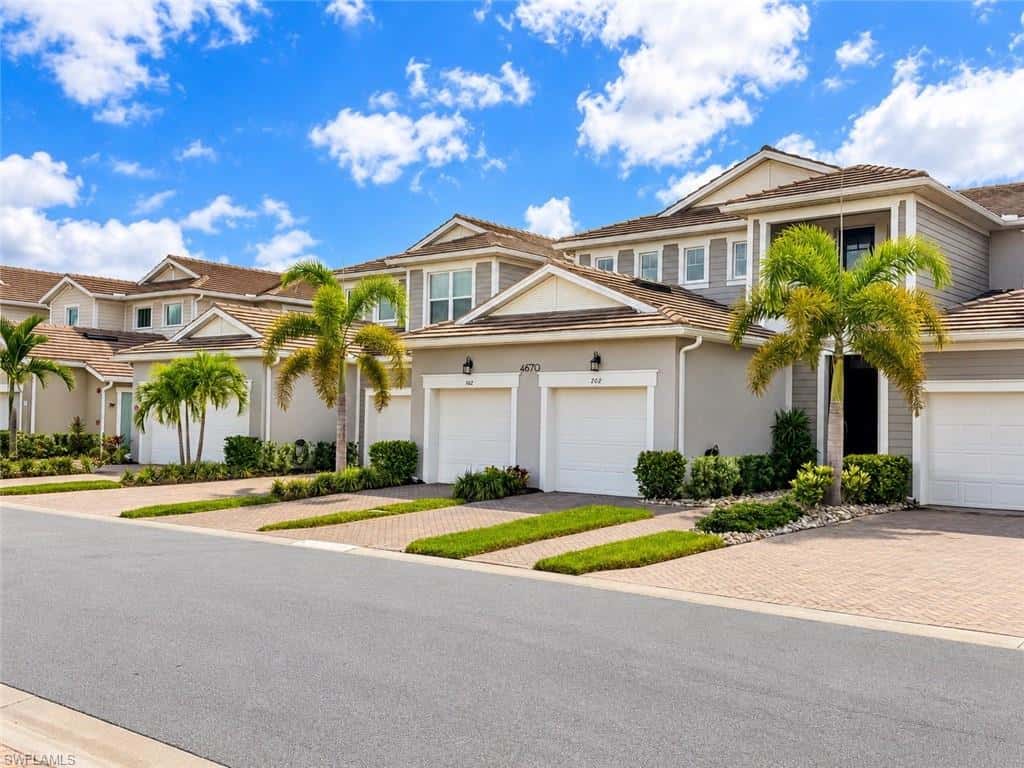 4670 Arboretum Cir #101, Naples, photo 36