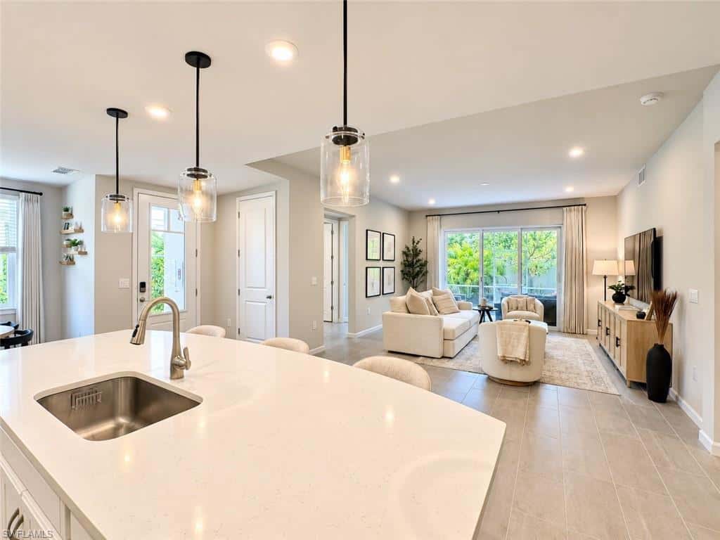 4670 Arboretum Cir #101, Naples, photo 10