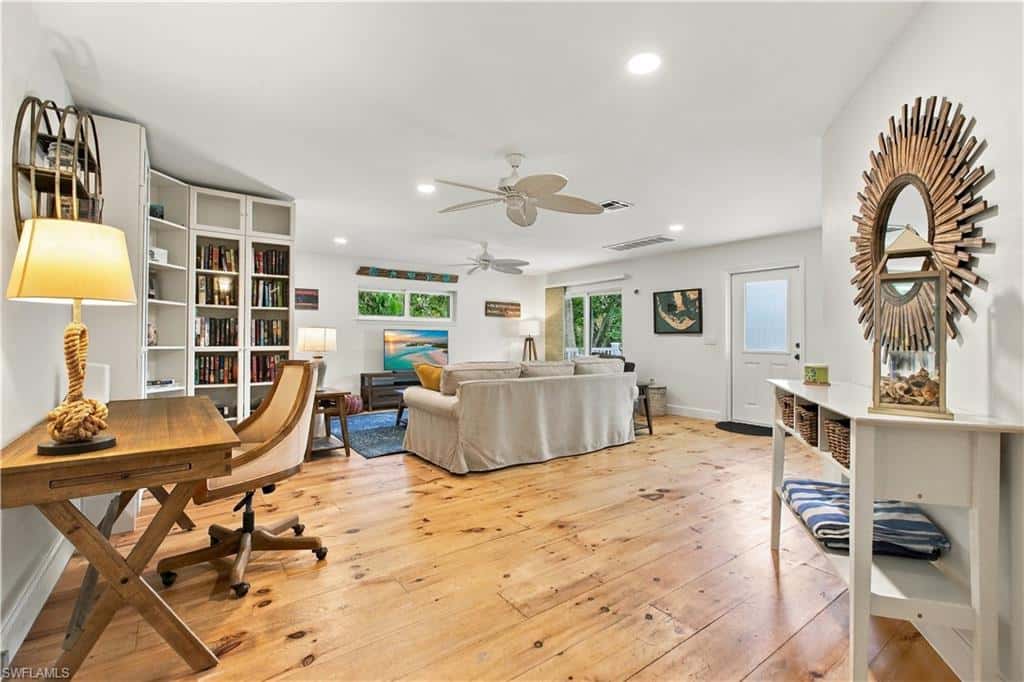 726 Cardium St, Sanibel, photo 12