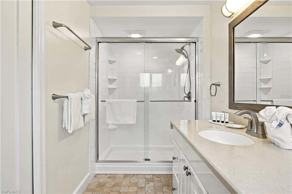 726 Cardium St, Sanibel, photo 24
