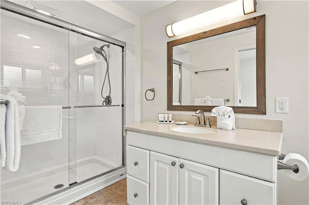 726 Cardium St, Sanibel, photo 25