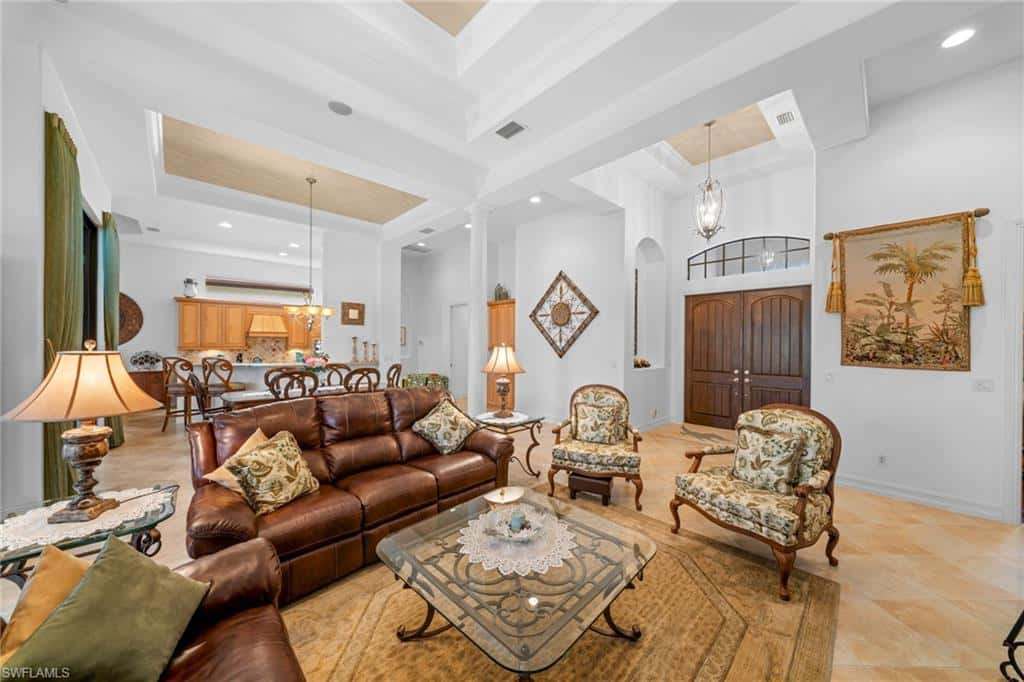 7733 Classics Dr, Naples, photo 5