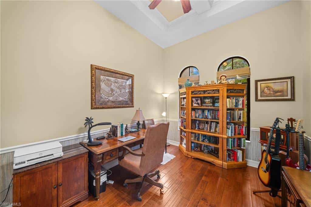 7733 Classics Dr, Naples, photo 10
