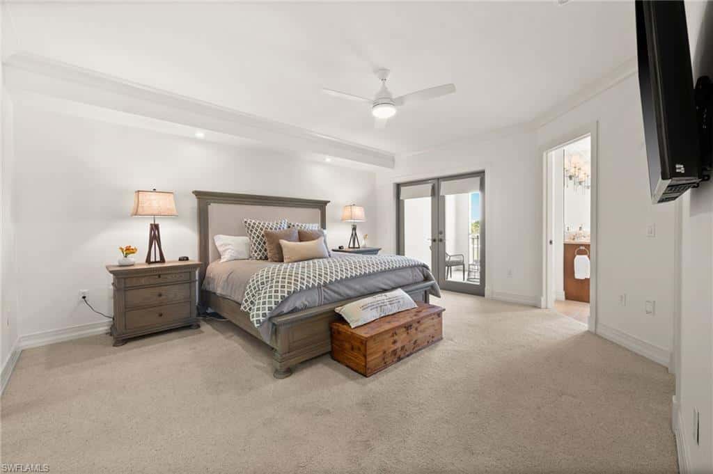 380 10th St #202, Naples, photo 27