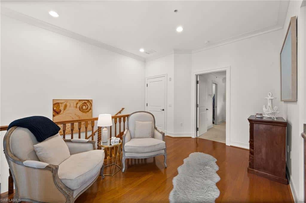 380 10th St #202, Naples, photo 26