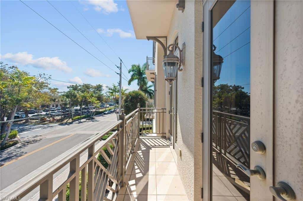 380 10th St #202, Naples, photo 21