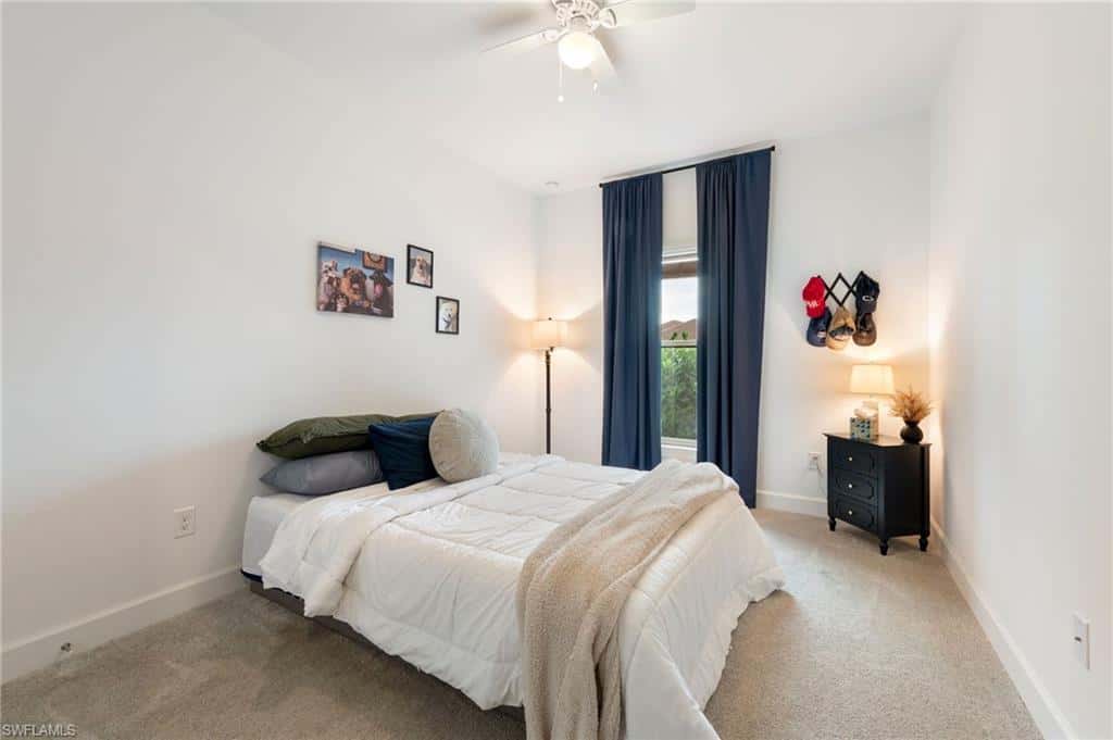 15545 Vittorio St, Naples, photo 23