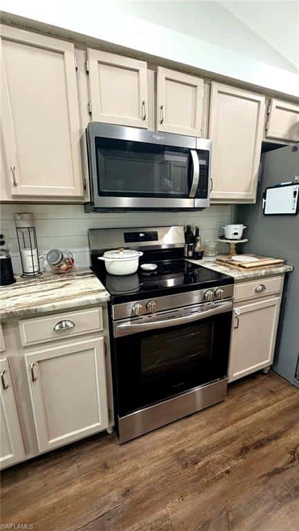 1342 Portside Dr, Fleming Island, photo 12