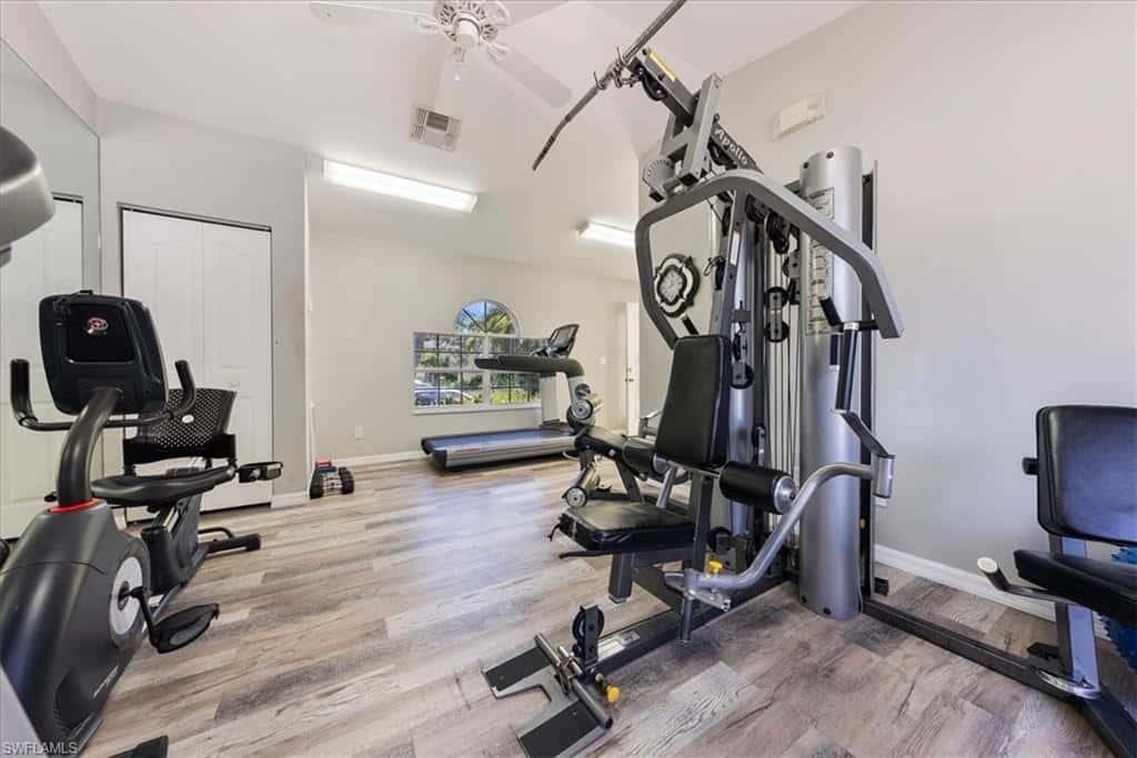 5485 Whitten Dr, Naples, photo 24
