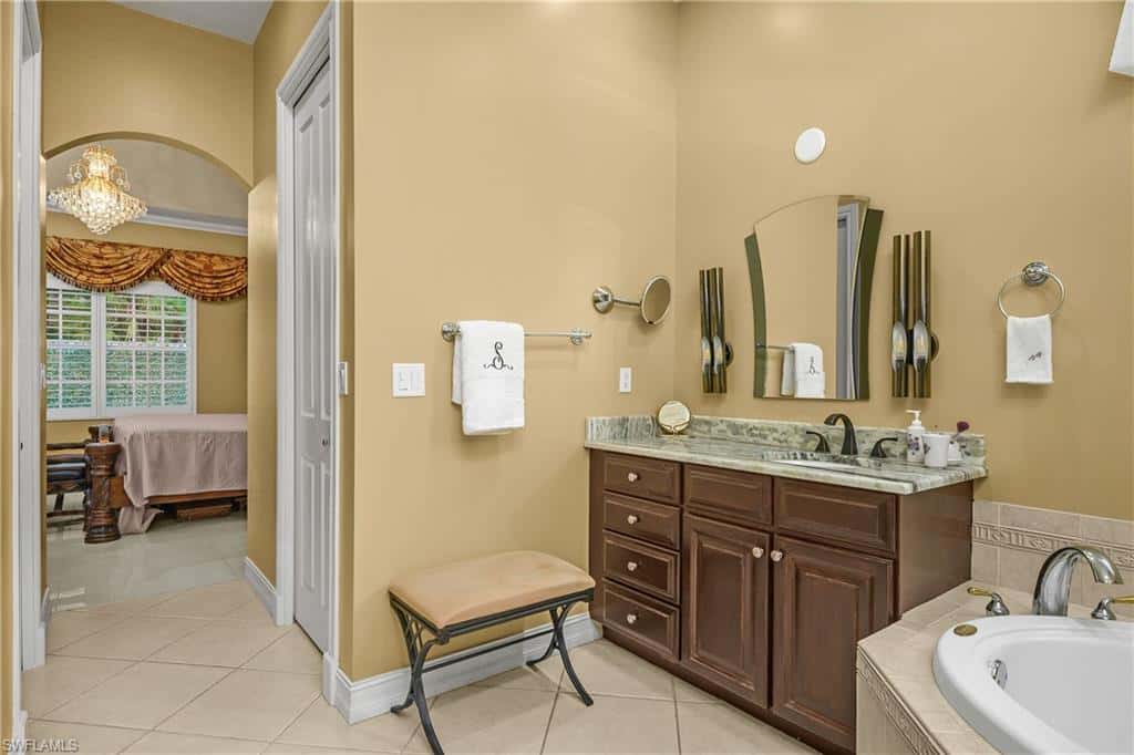 4806 Europa Dr, Naples, photo 30