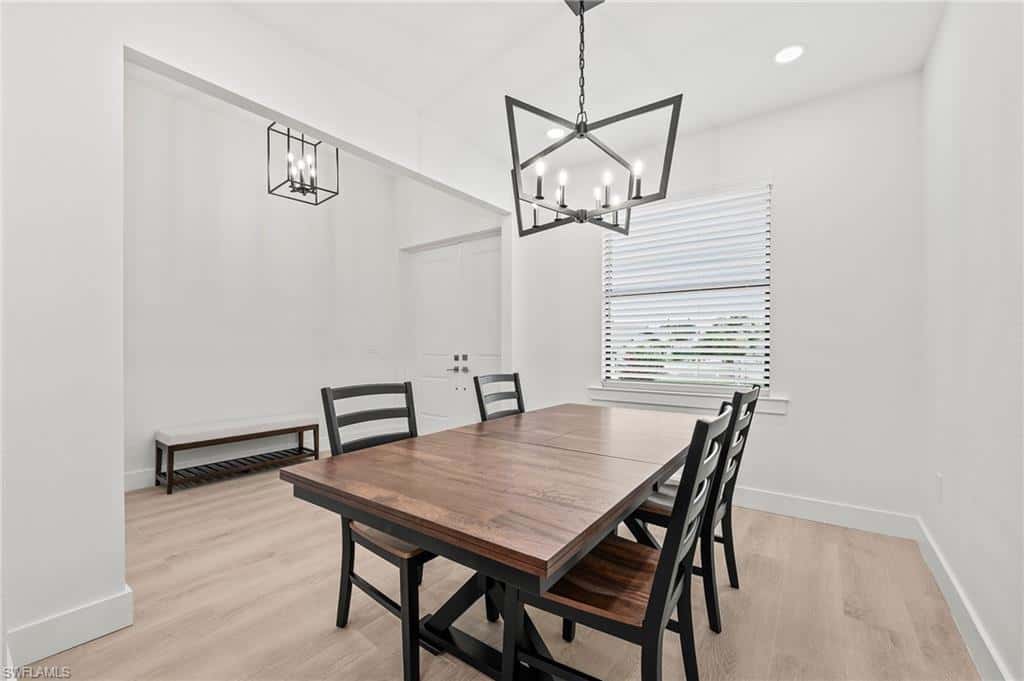 27071 Holly Ln, Bonita Springs, photo 6