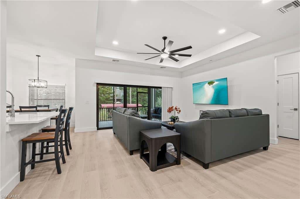 27071 Holly Ln, Bonita Springs, photo 5