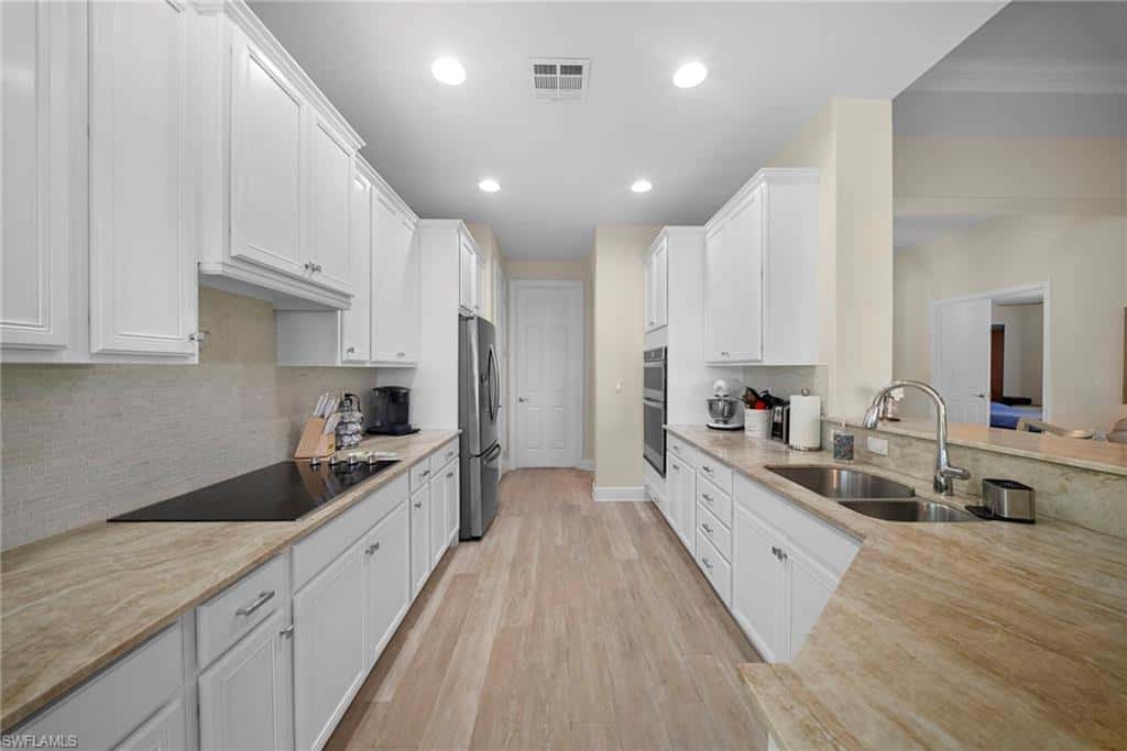 14105 Lavante Ct, Bonita Springs, photo 8