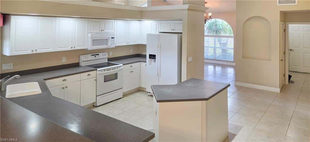 4202 35th St, Cape Coral, photo 4
