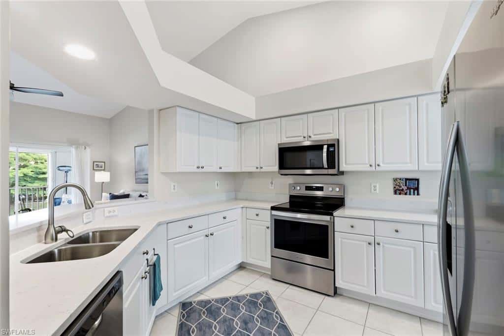359 Dover Pl #203, Naples, photo 7