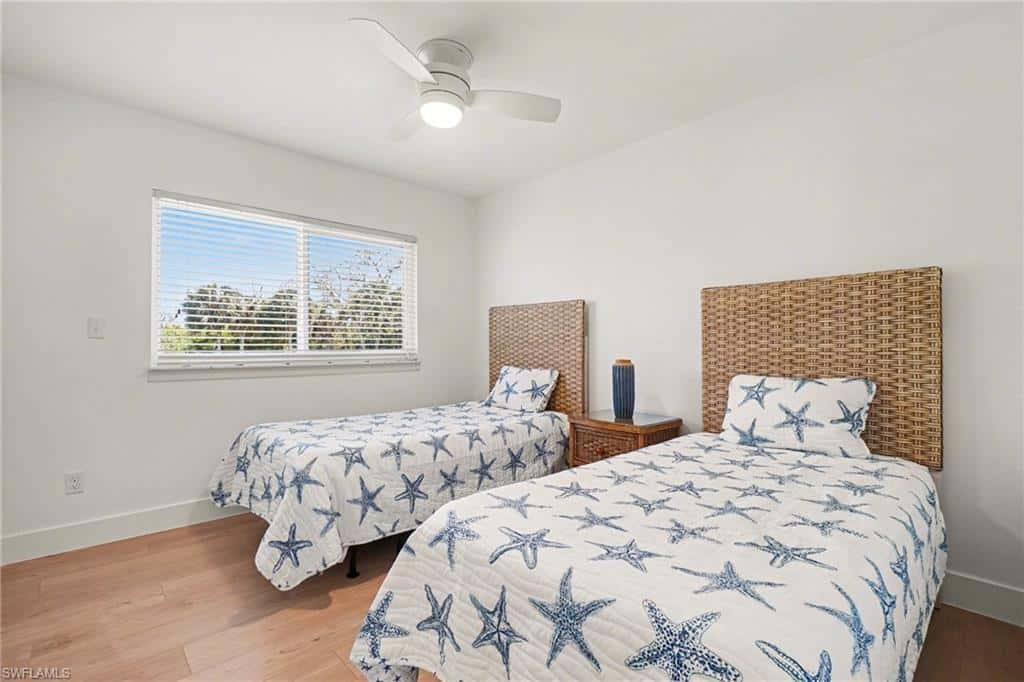 942 Prescott St, Fort Myers Beach, photo 23