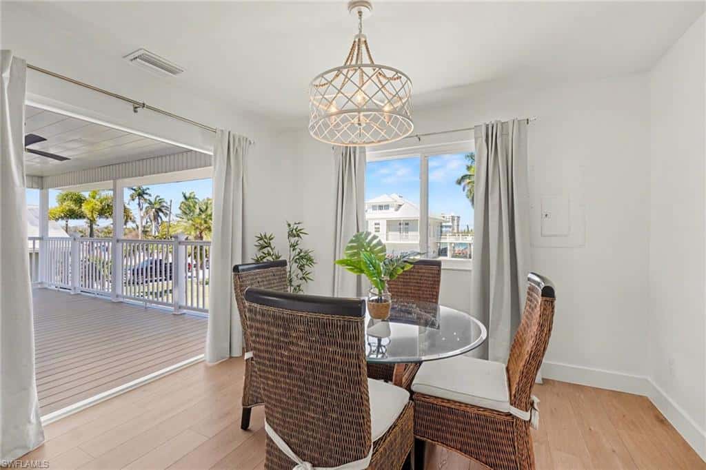 942 Prescott St, Fort Myers Beach, photo 11