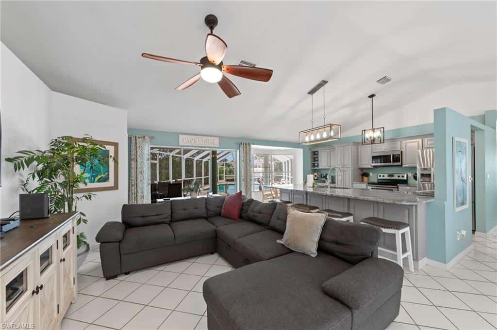 2104 38th Ter, Cape Coral, photo 10