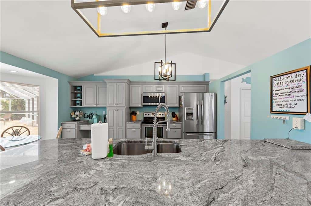 2104 38th Ter, Cape Coral, photo 15