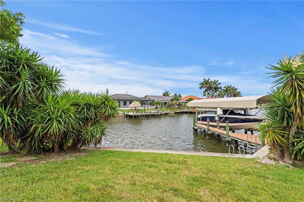 2104 38th Ter, Cape Coral, photo 39