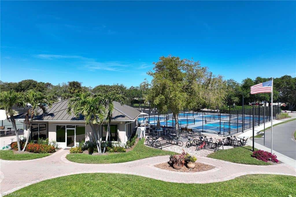 1835 Les Chateaux Blvd #204, Naples, photo 46