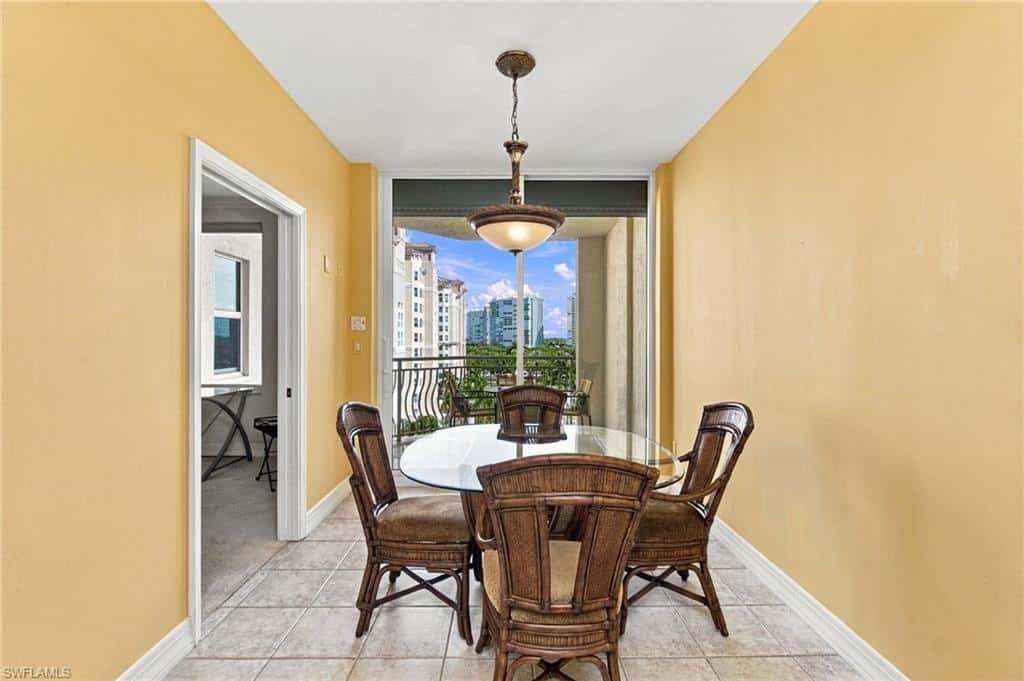 425 Dockside Dr #703, Naples, photo 27