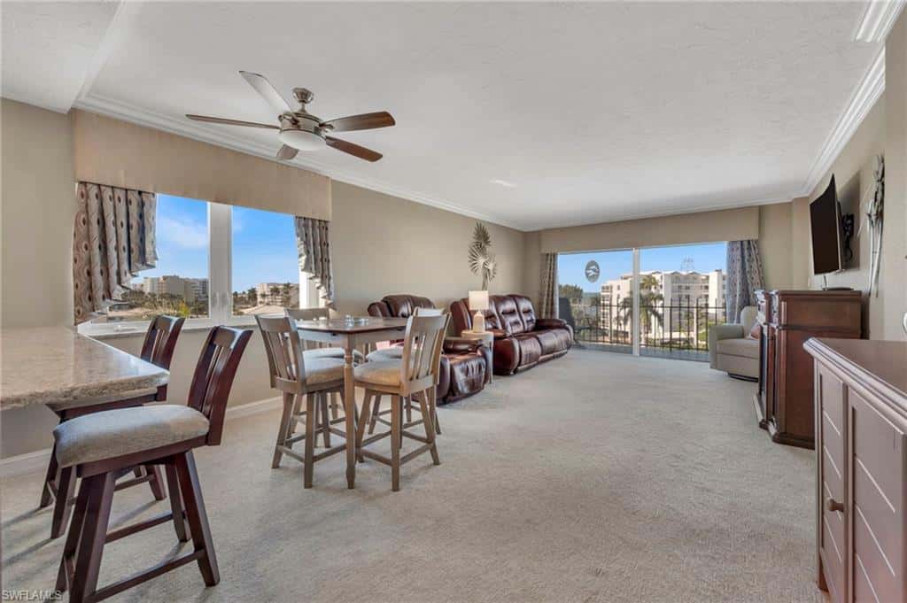 2150 Gulf Shore Blvd #609, Naples, photo 5