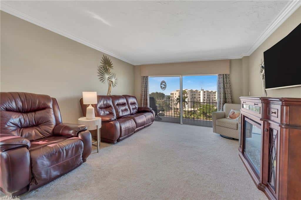 2150 Gulf Shore Blvd #609, Naples, photo 14
