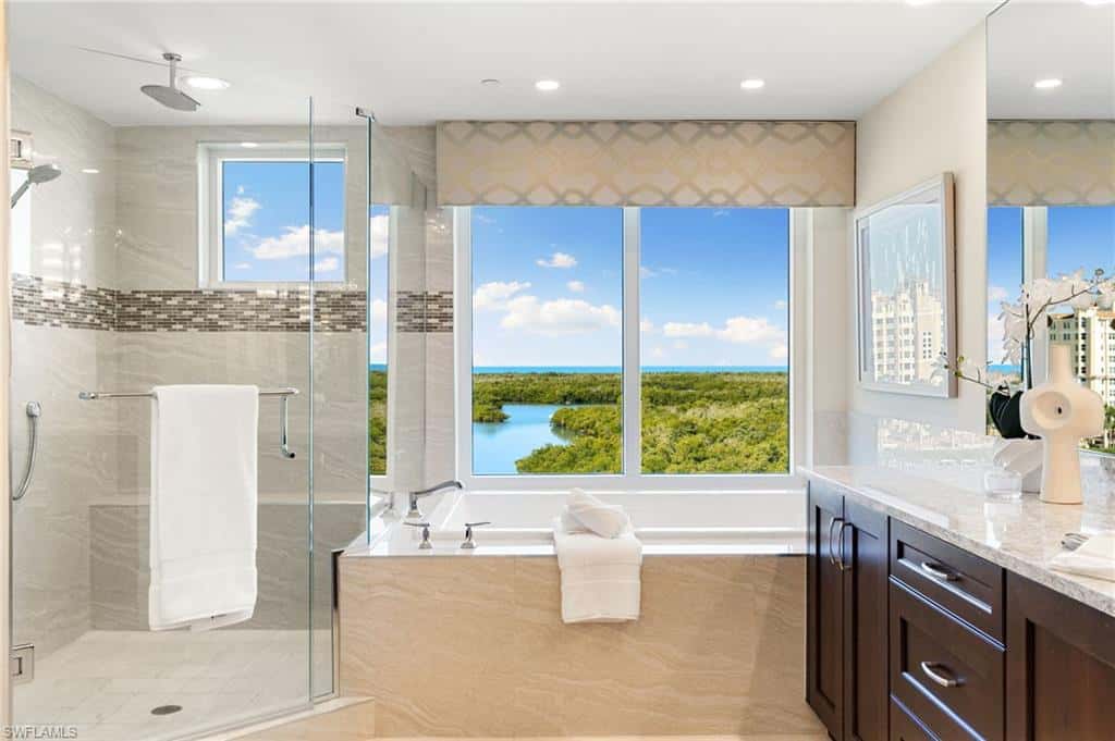 13665 Vanderbilt Dr #701, Naples, photo 29